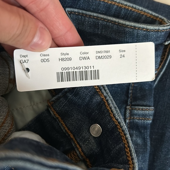 J.Crew Curvy Toothpick Jean in Dryden Wash Size 24 - Picture 9 of 9